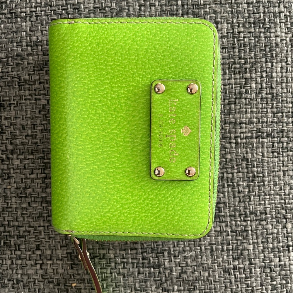 Women Kate Spade small zip around cards wallet